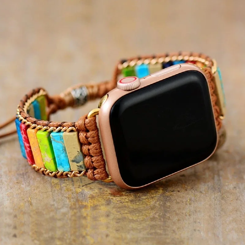 Vintage-inspired men's watches with leather bands and retro designs for nostalgic appeal -Bohemian Apple Watch Band Bracelet