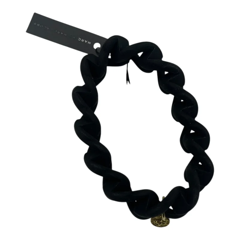 Simple knot bangles tying unity and strength -Bracelet Designer By Marc By Marc Jacobs In Black