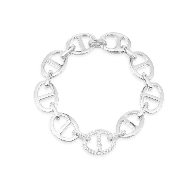 Sleek infinity bracelets symbolizing endless possibilities -Chaîne Maille Marine bracelet - silver