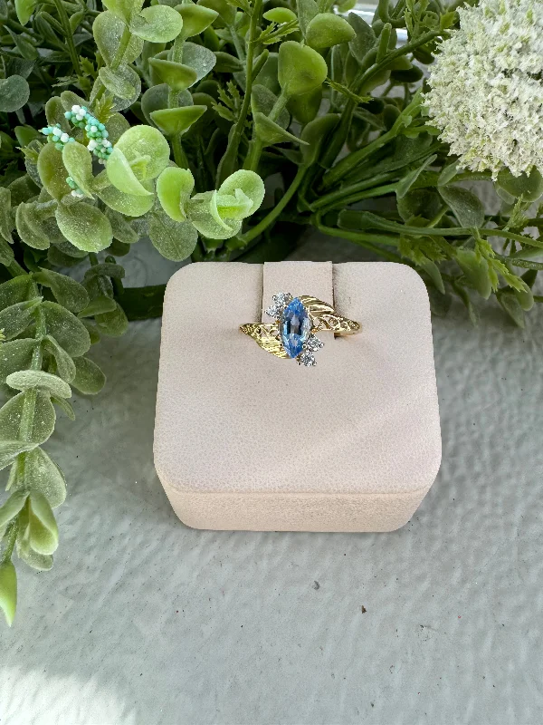 Breezy aquamarine gemstone rings with blue serenity -Marquise Iolite Ring